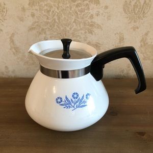 Vintage Corning ware blue cornflower teapot